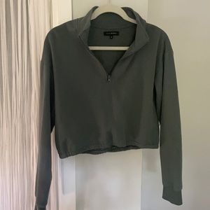 cropped grey/green quarter zip